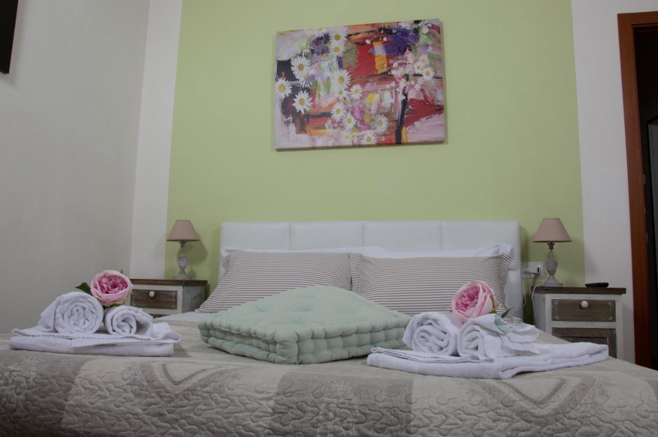 B&B Le Camere Di Livia เซียนา ภายนอก รูปภาพ