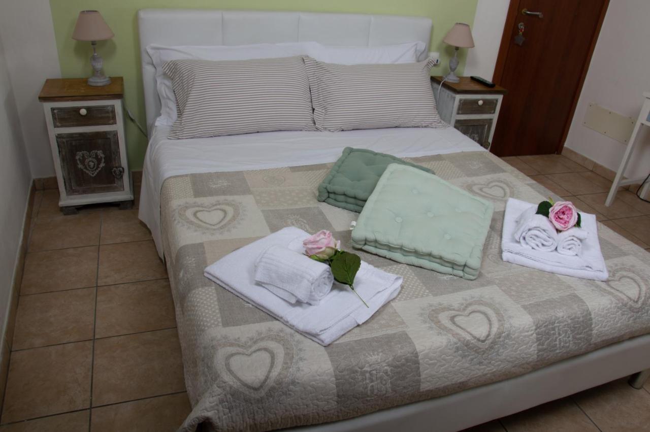 B&B Le Camere Di Livia เซียนา ภายนอก รูปภาพ
