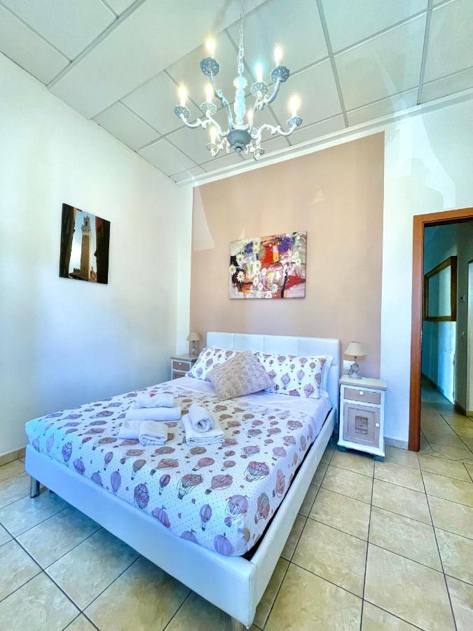 B&B Le Camere Di Livia เซียนา ภายนอก รูปภาพ