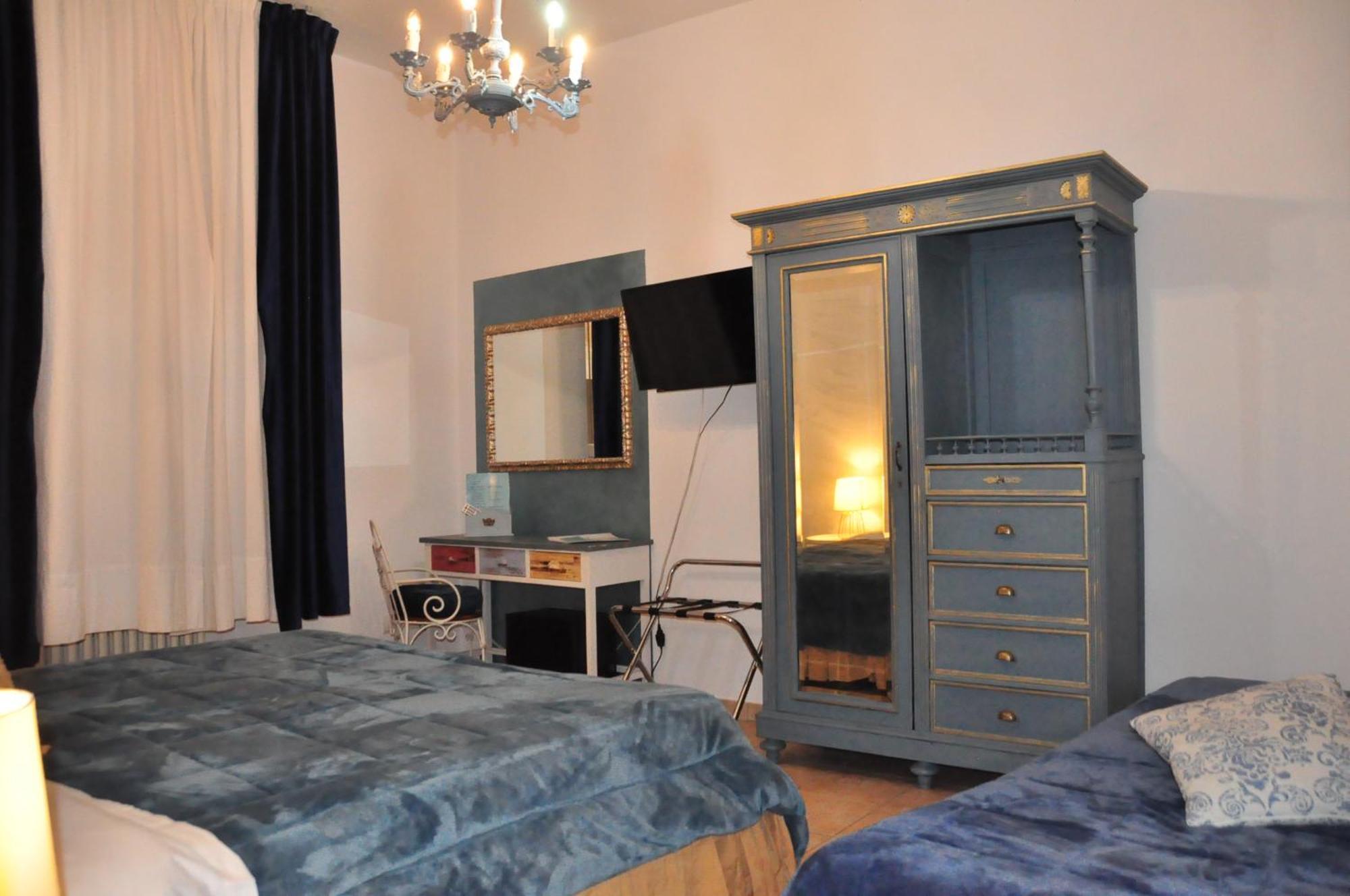 B&B Le Camere Di Livia เซียนา ภายนอก รูปภาพ