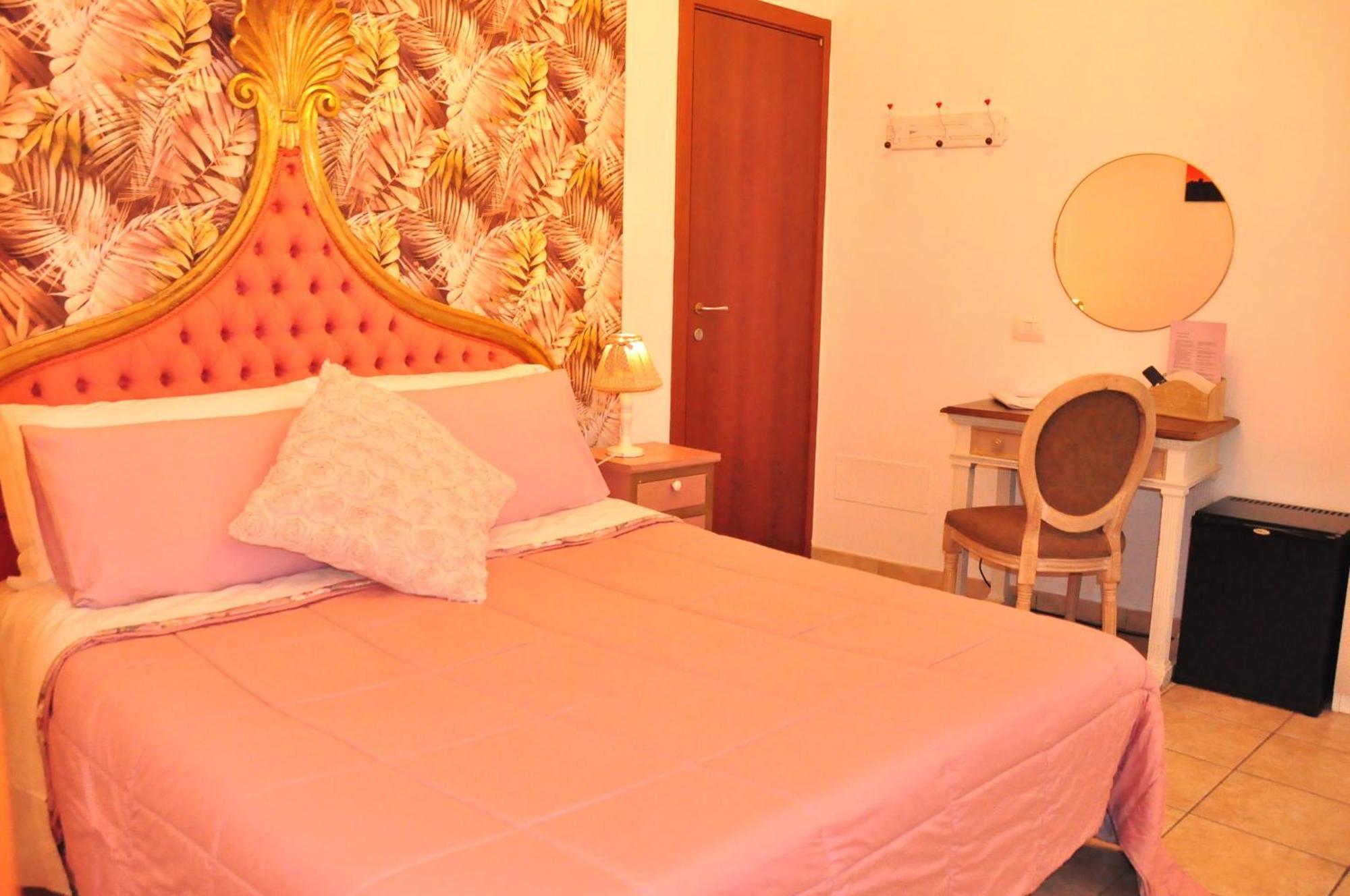 B&B Le Camere Di Livia เซียนา ภายนอก รูปภาพ