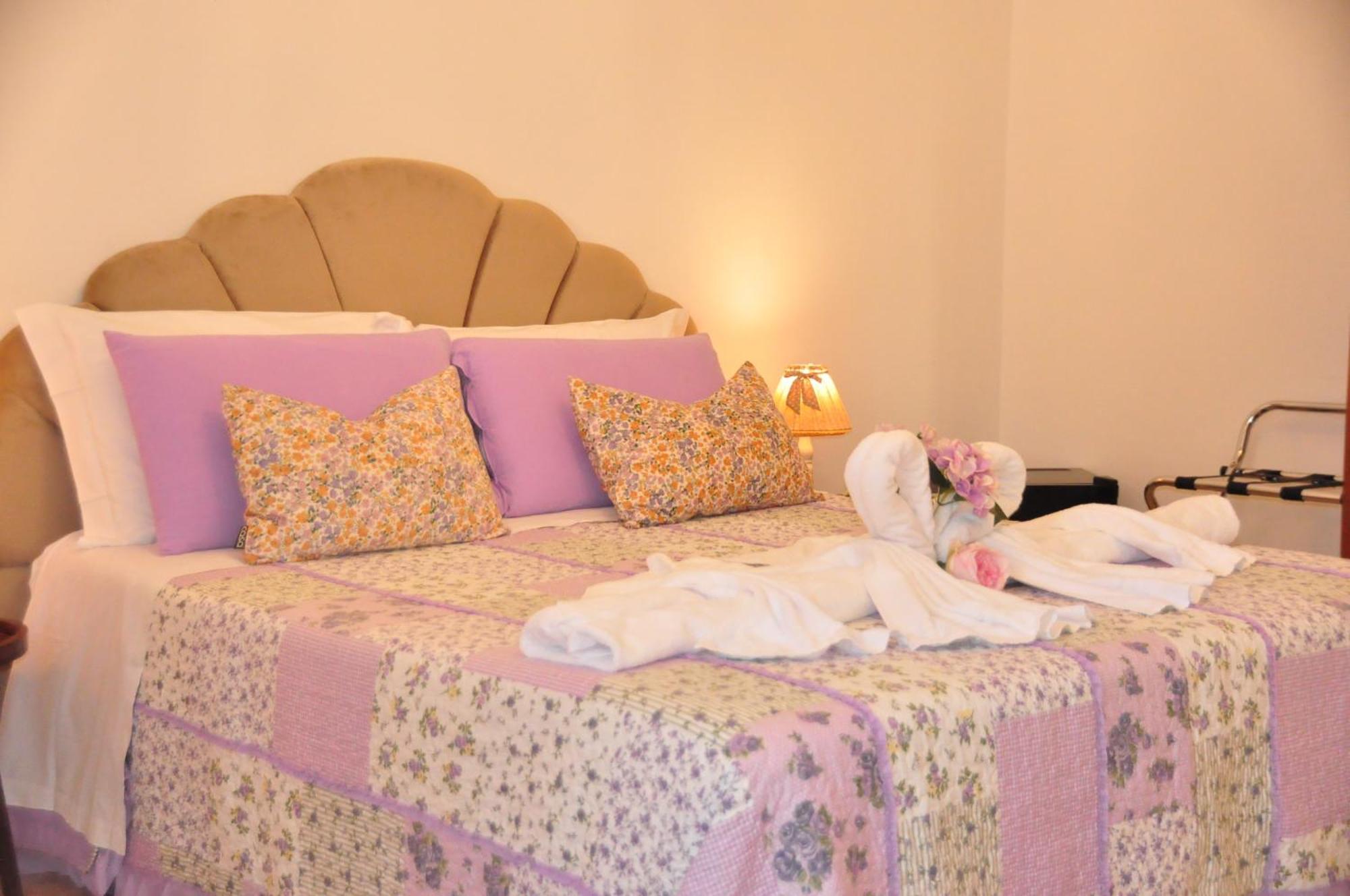 B&B Le Camere Di Livia เซียนา ภายนอก รูปภาพ